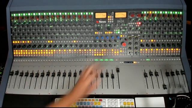 Inside The Neve 8424 Recording Console