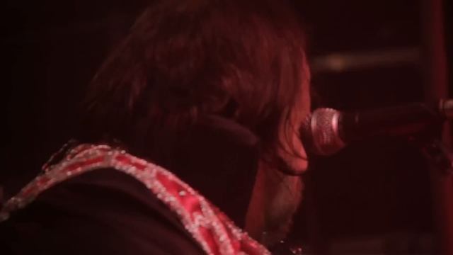 Burning love en la voz de John Mc Inerny y Elvis Vive смотреть онлайн