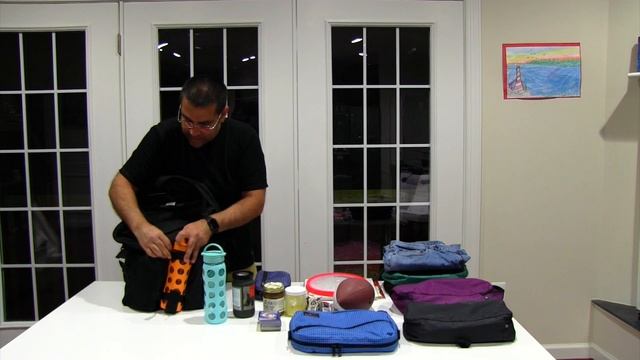 Packing in the TOM BIHN Brain Bag and Synapse 25 Backpacks смотреть онлайн