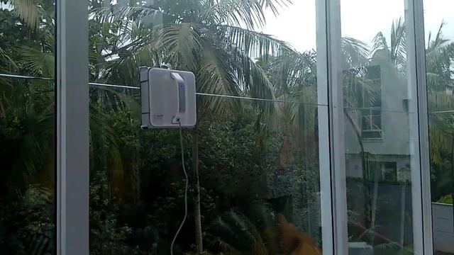 Robô limpa vidros Winbot W 850, indo as alturas смотреть онлайн