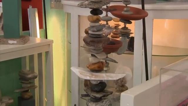 Handmade Galleries LA смотреть онлайн