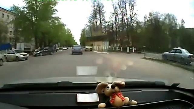 intro HD DVR HD Portable DVR with 2.5 TFT LCD Screen.wmv смотреть онлайн