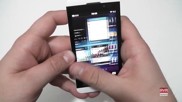 BlackBerry Z10 Caratteristiche Prezzo e Opinioni - AVRMagazine.com смотреть онлайн