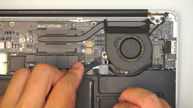Macbook Air A1466 Fan Replacement