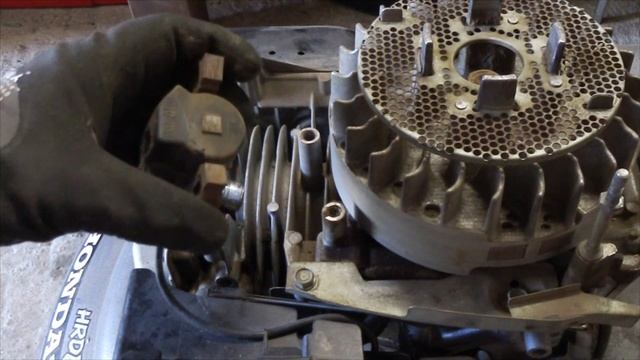 Comment Démonter et Caler la bobine d'allumage de ma tondeuse ✅ 👍 смотреть онлайн