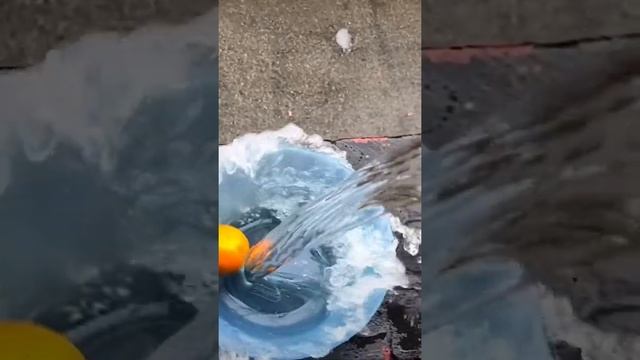 What the slo-mo looks like on the new iPhone 13 смотреть онлайн