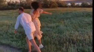 А над речкой туман белый, белый. Красивая песня(1)