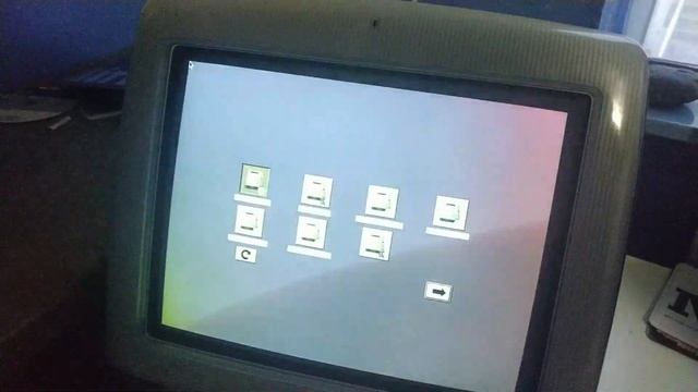 Attempting to install Mac OS 9 on a SSD (iMac G3 adventures episode 20) смотреть онлайн