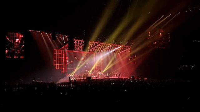 Genesis, live, Paris La Défense Arena, France, 16th March 2022 - Phil Collins смотреть онлайн