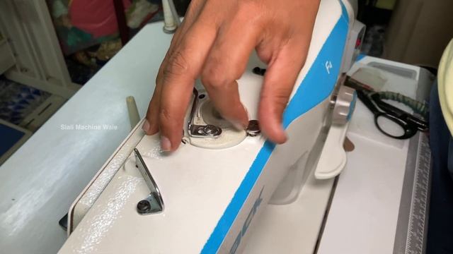 Bobbin winder सेट करना सीखें || Jack F4 Bobbin winder || Sewing machine || Silai machine смотреть онлайн