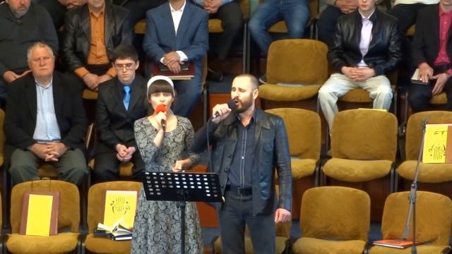 Евгений Коротыч & Яна Супрун - У дороги лилия цвела смотреть онлайн