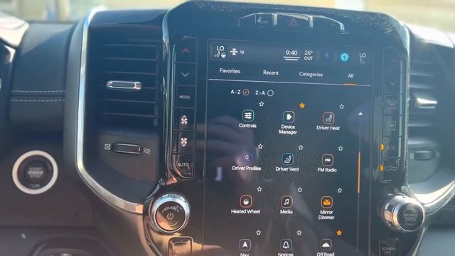 2022 RAM 3500 LARAMIE MEGA CAB смотреть онлайн