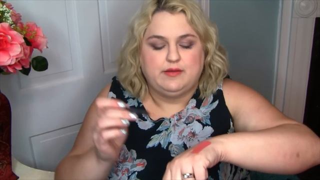 MAC Retro Matte Liquid Lipcolour Swatches and Review смотреть онлайн