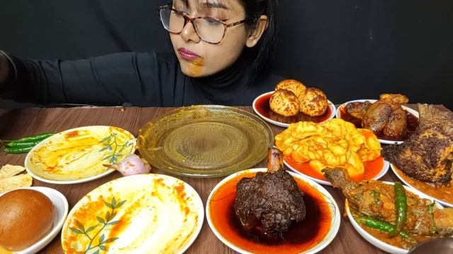 Eating Chicken, Bhuna Mutton, Egg Kalia, Fish Masala, Prawn | Big Bites | Mukbang | Asmr Eating смотреть онлайн