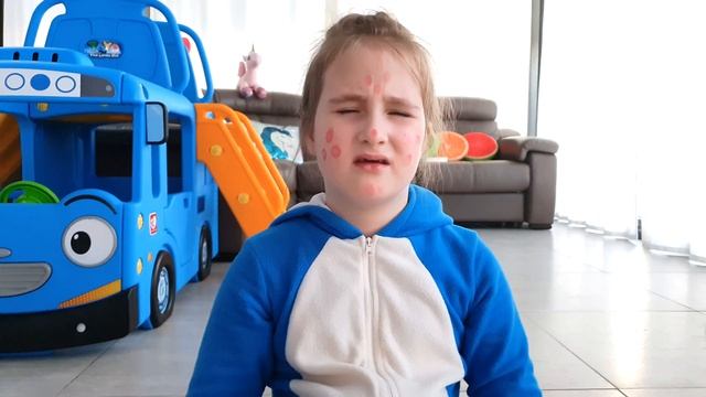 Аня учит хитрую сестру правильно питаться и заниматься спортом смотреть онлайн