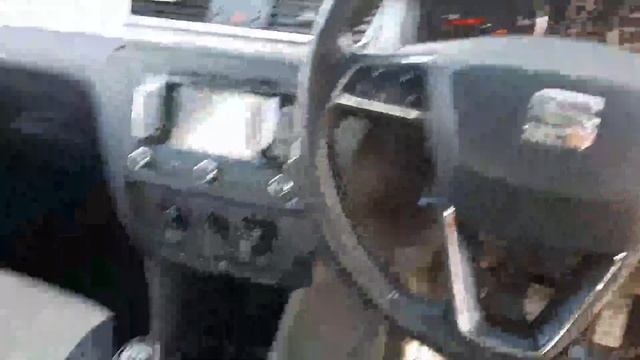 151C1077 - 2015 SEAT Toledo 1.6TDI 105BHP SE 9,495 смотреть онлайн