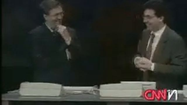 Windows 98 Crash Live on TV смотреть онлайн