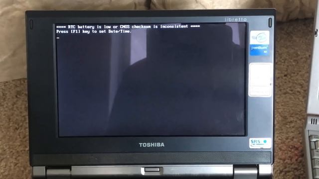 Handheld Hackintosh Assortment Overview and Demo смотреть онлайн