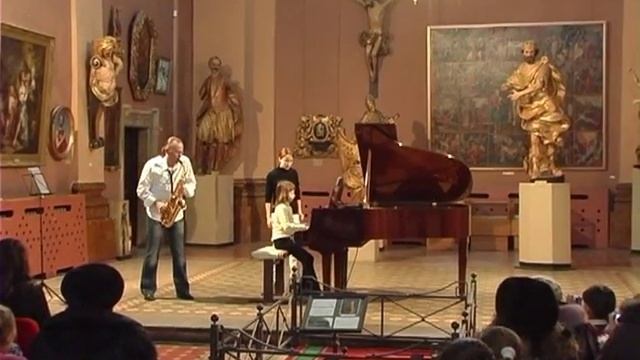 Оксана Горецька. Дж.Гершвін " Хлопай в такт" смотреть онлайн