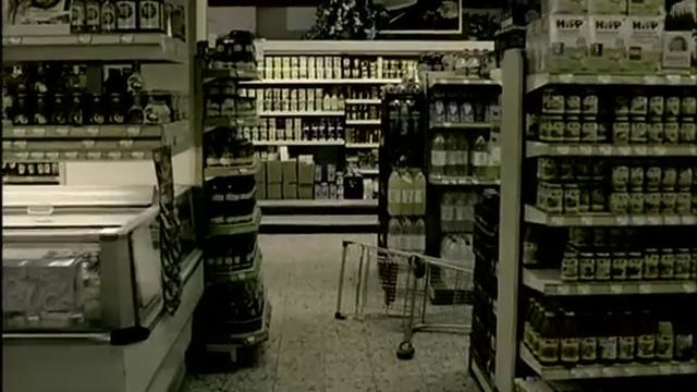 Die Toten Hosen // Nur Zu Besuch [Offizielles Musikvideo]