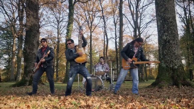 Alen Rossi " Pokreni se(0fficial video 12.12.2021) смотреть онлайн