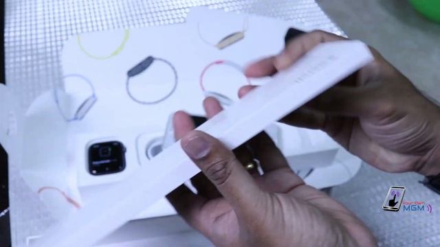 Apple watch series 4 unboxing and setup (Malayalam) | ആപ്പിൾ വാച്ച് സീരീസ് 4 അൺബോക്സിങ് смотреть онлайн