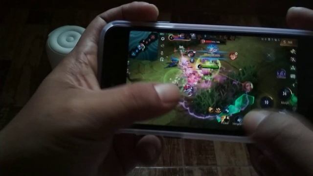 iphone se 2020 di tahun 2022 chipset A13 Bionic test game ML смотреть онлайн