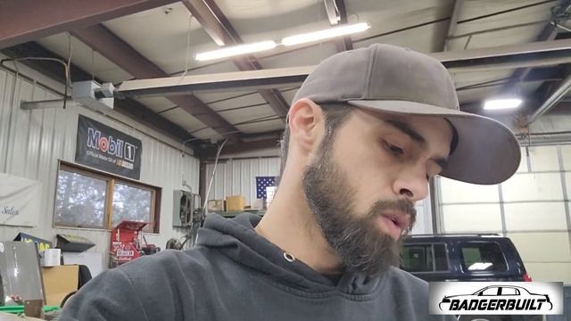 Custom Lincoln Town Car Hood. GT500 Hood Vents! New Racing seats смотреть онлайн