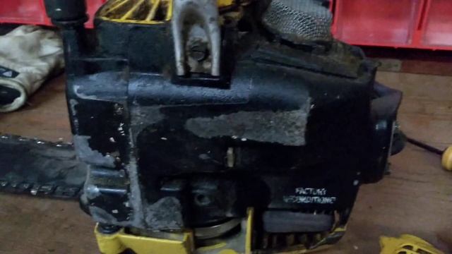 AIR FILTER LOCATION ON MCULLOCH MAC 110 CHAINSAW смотреть онлайн