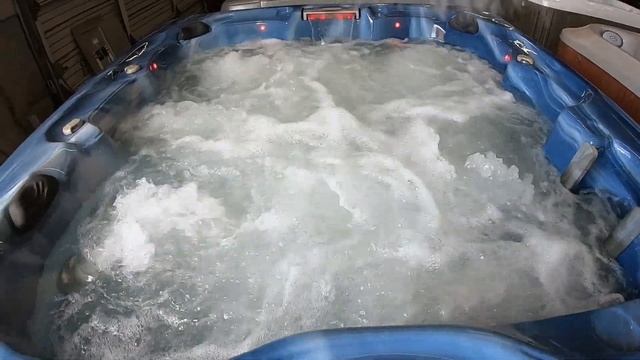 How to get RID of FOAM in a HOT TUB / SPA In 5 Mins Or Less. (Spa Guard Anti-Foam) смотреть онлайн