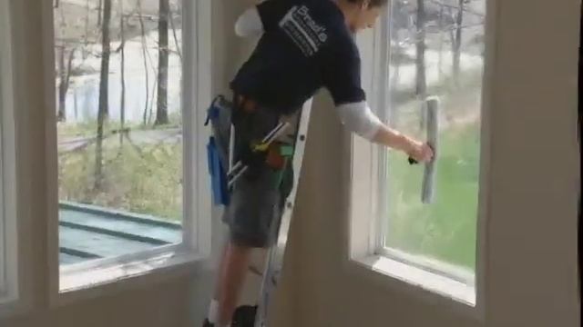 Brad's Window Cleaning Services смотреть онлайн