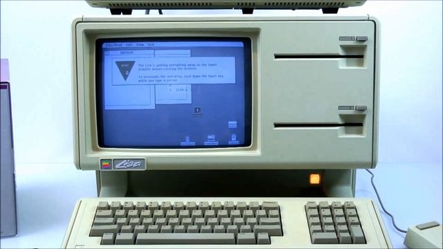 Apple Lisa 1 - incredible rare milestone from 1983 смотреть онлайн