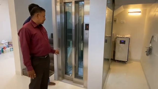 Hydraulic Lift| Small Lift |4/4 Size Lift|SS Door Lift| Glass lift| No Pit|No Civil| No Machine Roo смотреть онлайн
