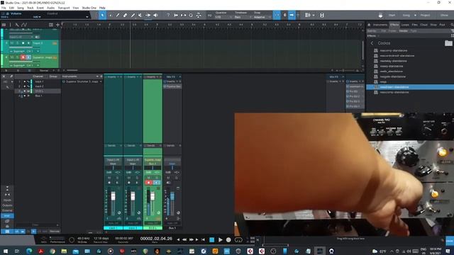 KLARK TEKNIK EQP-KT & ART PRO VLA II WITH DRUM PATTERN смотреть онлайн