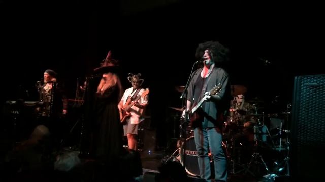 Fleetwood Mask Halloween | McNear's Mystic Theater, Petaluma, CA | Oct 31, 2015 смотреть онлайн