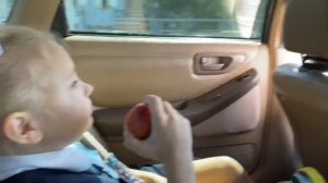 VLOG Алиса идёт в школу ! Занятия в бассейне ! Наш обычный день ! МИЛИ ВАНИЛИ