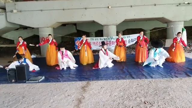 빛고을전통문화예술단-무형문화재(전통무용) смотреть онлайн