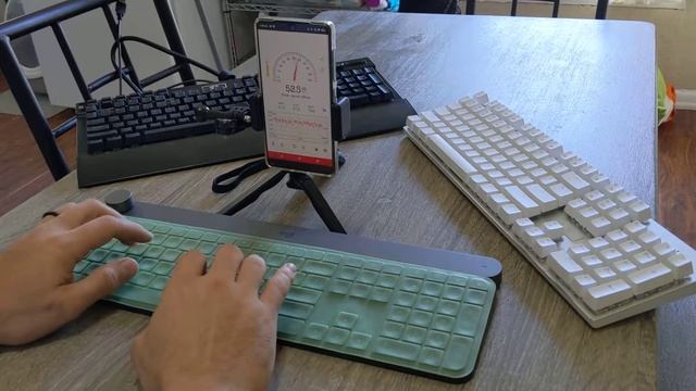 Keyboard Audio Comparison - Butterfly / Red Switch / Brown Switch смотреть онлайн