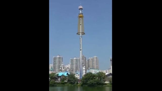 Craziest Drop Tower in South Korea смотреть онлайн