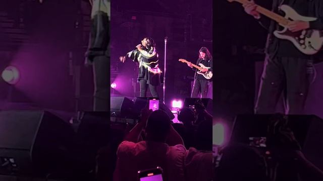 Jazmine Sullivan - bust your windows “live” 2023. Atlantic City смотреть онлайн