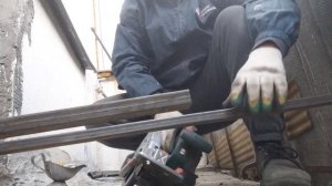 Крыша на балкон последнего этажа в Москве м.Речной вокзал/Козырёк над балконом/Ремонт крыши.