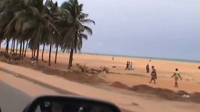 Togo Lome Beach Front A la plage Coast смотреть онлайн