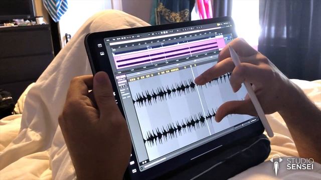 Ableton Live on an iPad [HD Version] смотреть онлайн