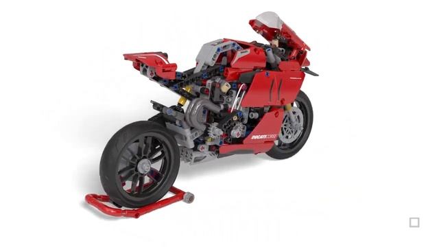 LEGO Technic 42017 Ducati Panigale V4R смотреть онлайн