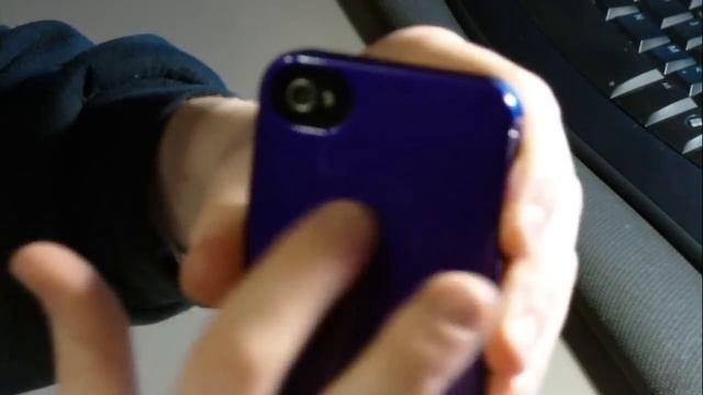Body Glove Vibe iPhone 4 Case Hands On Review (Purple- AT&T and Verizon) смотреть онлайн