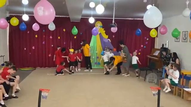 Сегодня наш день рождения — день нашего детского сада