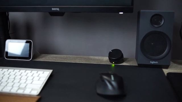 Clean and Minimal Dark-themed Desk Setup 2021 (Apple M1 Mac Mini) смотреть онлайн