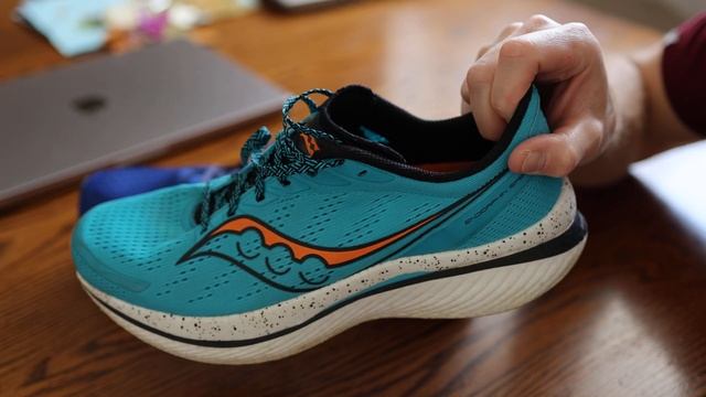 Brooks Ghost Max Running Shoe Review - General Consumer смотреть онлайн