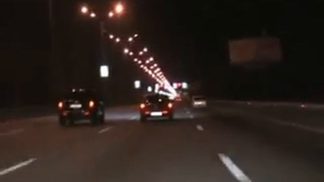 Mazda 3 MPS vs Jeep SRT8 Roll-on смотреть онлайн
