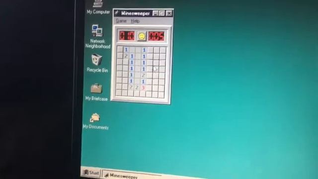 The Toshiba Satellite 2250CDT Running Windows 98 Lite смотреть онлайн